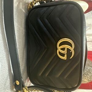 Authentic GUCCI GG Marmont Mini Shoulder Camera Crossbody Bag Black